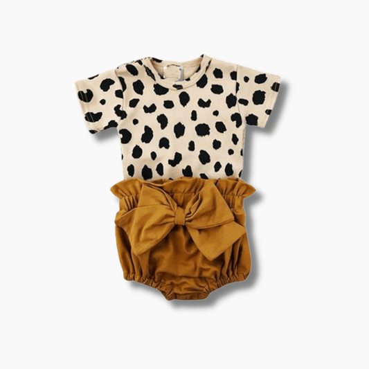 Trendy Baby Girls Outfit